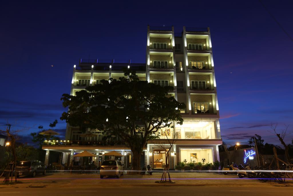 Jazz Hotel Da Nang Exterior photo